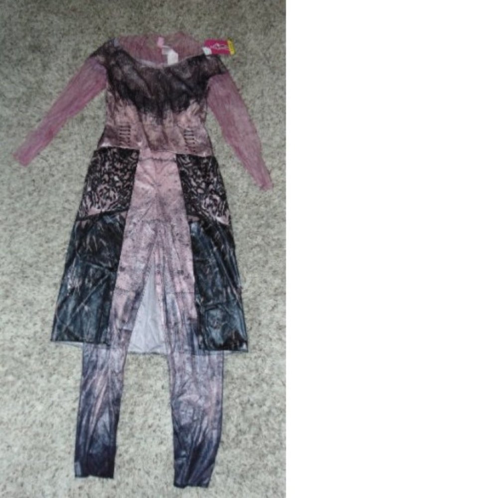 Descendants Audrey Halloween Costume 10/12 Pink Jumpsuit Girls Disney - Picture 3 of 6